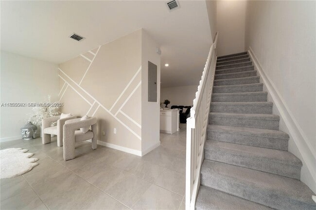 Building Photo - 26431 SW 148th Ave