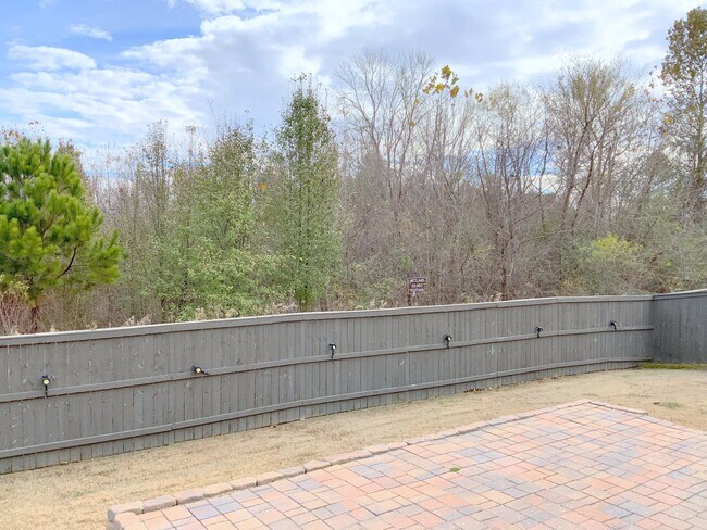 Nature preserve. - 7503 Colibri Cir SE