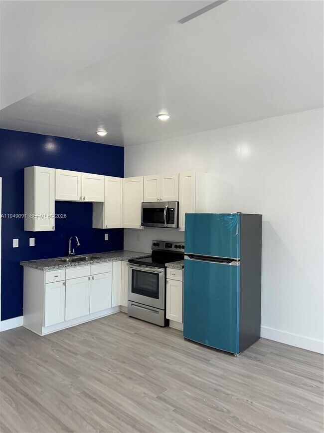 Foto del edificio - 526 NW 6th St