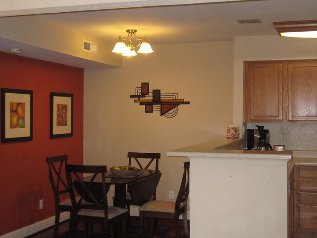 Building Photo - Executive Condo