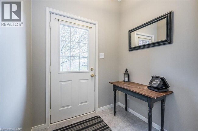 Photo du bâtiment - 42 Green Valley Dr