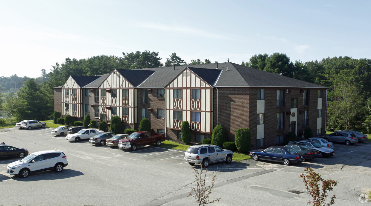 Parking Area - Olde English Village Apartments