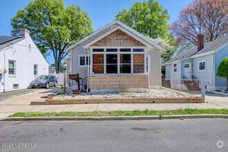 Building Photo - 58 Arbor Ave