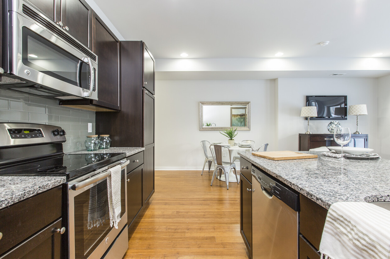 Kitchen - 1608 Ridge Ave