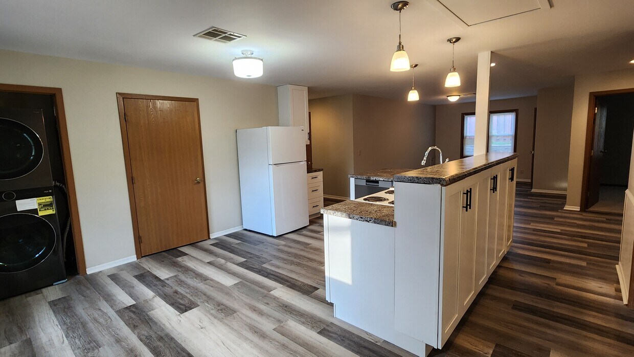 538 Woodridge Ct, Menomonie, WI 54751 House Rental in Menomonie, WI