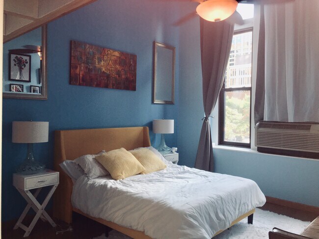 Foto del edificio - 600 S Dearborn St