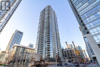 Building Photo - 10 Navy Wharf Ct
