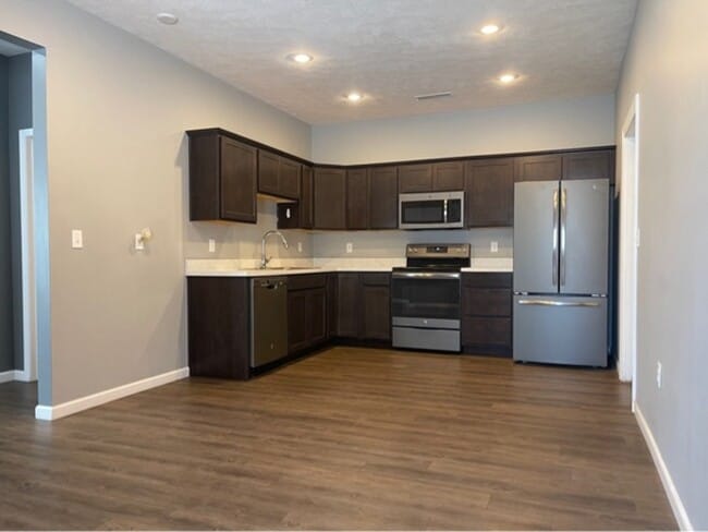 Foto del edificio - 204 N Carey St