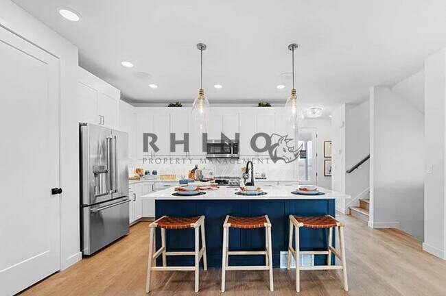 Foto del edificio - 863 Halvorsen Pkwy