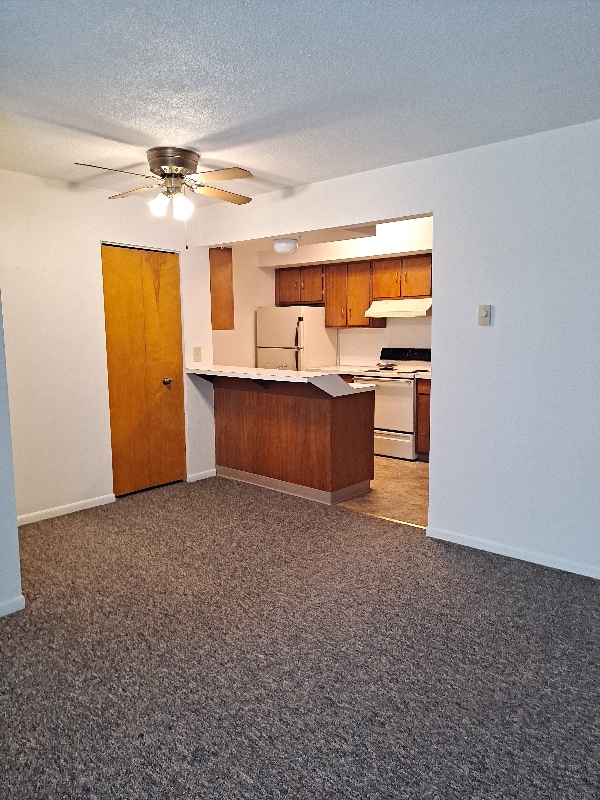 Foto del edificio - 505 N Washington Ave