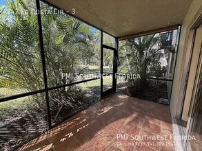 Building Photo - 942 La Costa Cir