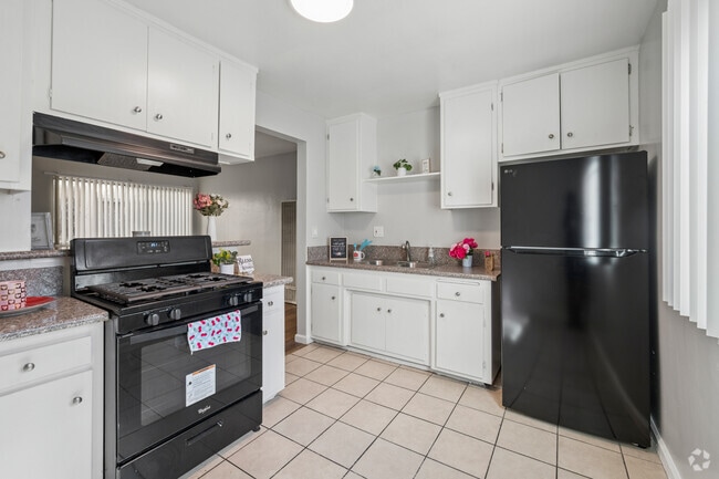 Interior Photo - Elm Vista