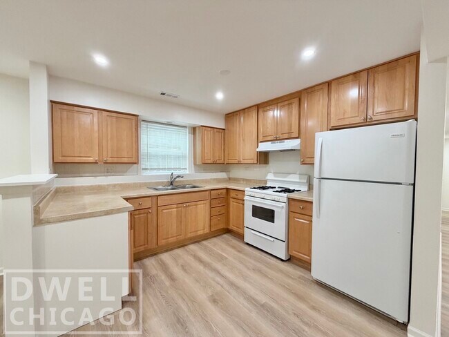 Foto del edificio - 1411 Emerson St