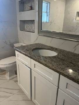 Building Photo - 407 Anise Pl
