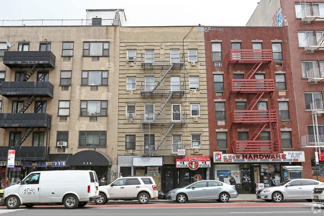 Foto del edificio - 222 First Ave