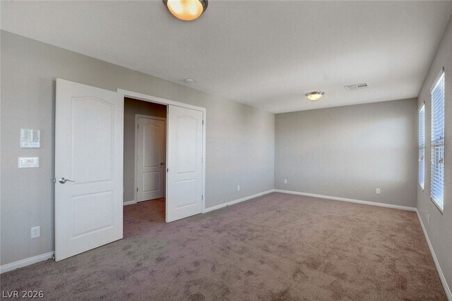 Foto del edificio - 10700 Shasta Glow Ct