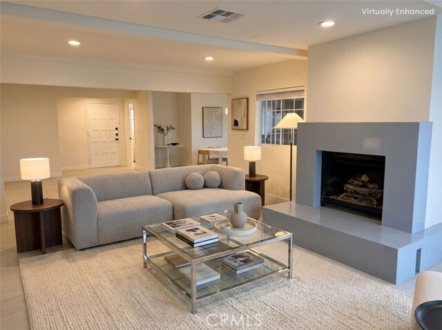 Foto del edificio - 19216 Calvert St