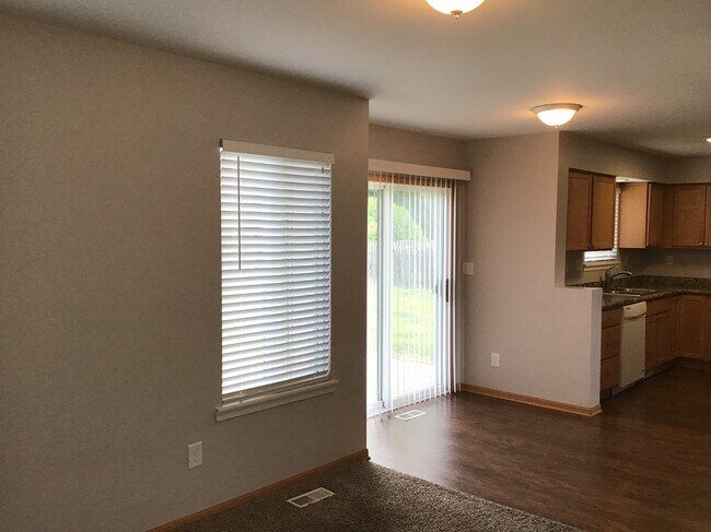 Building Photo - 21226 W Covington Drive