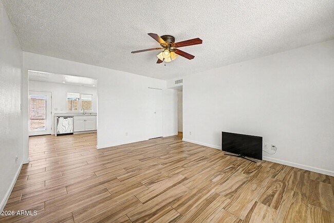 Foto del edificio - 20601 N 33rd Ave