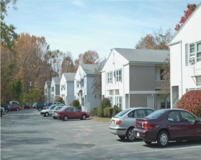 Building Photo - 149 Summer St