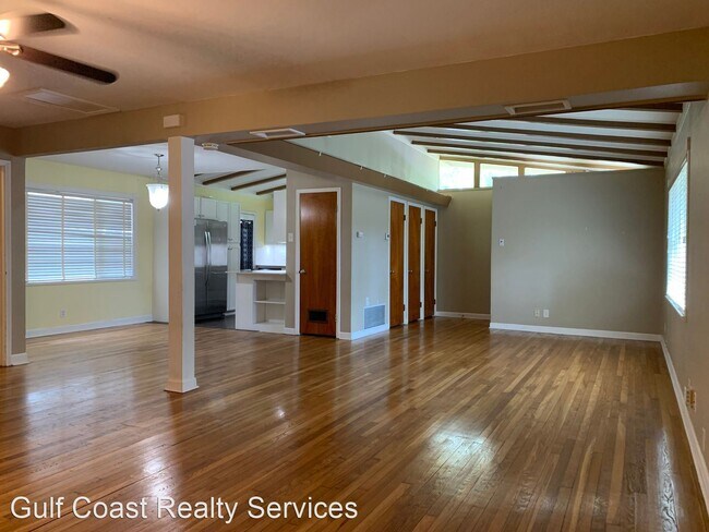 Building Photo - 2 br, 2.5 bath House - 927 Grant Place