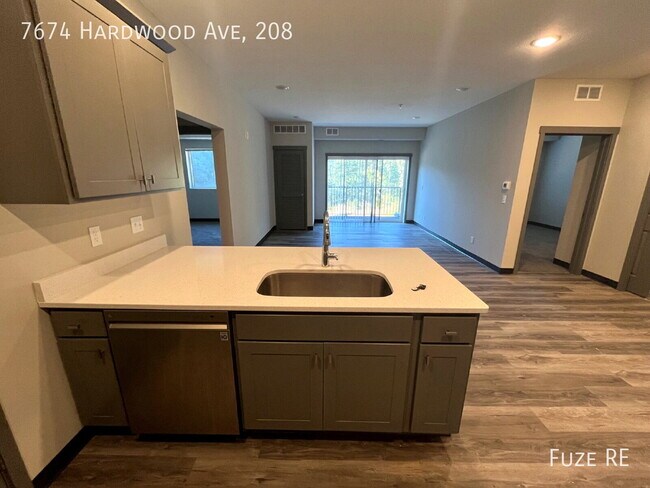 Building Photo - 7675 Hardwood Ave S