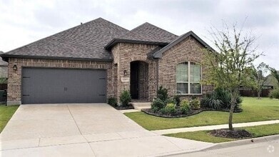 Building Photo - 4409 Querida Ave