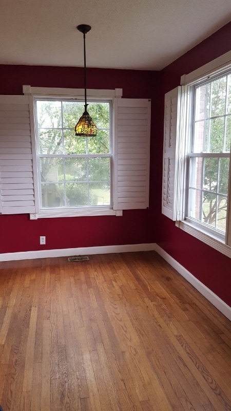 Photo - 5552 Kendall Dr House