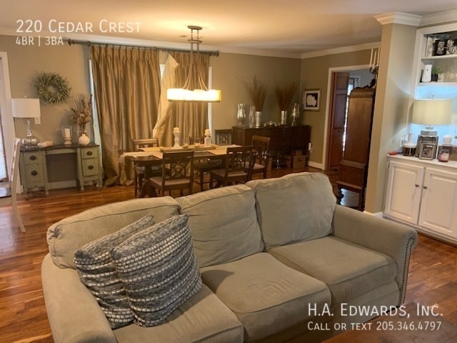 Foto del edificio - 220 Cedar Crest