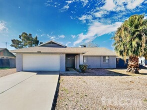 Building Photo - 8427 W Orchid Ln