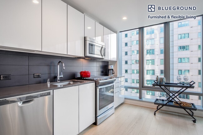 Building Photo - 340 Fremont St