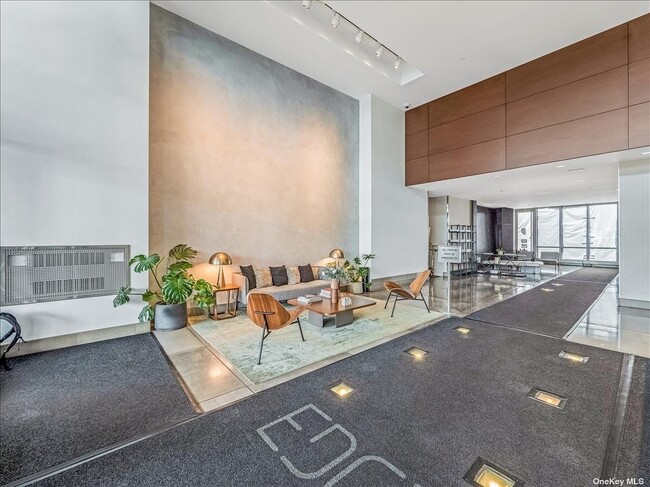 Foto del edificio - 34 N 7th St