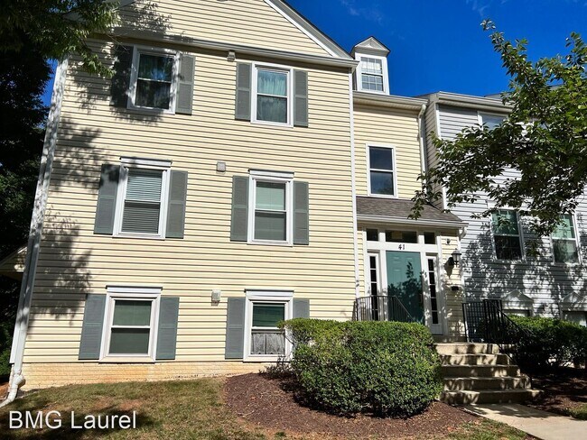 Building Photo - 2 br, 2 bath House - 41 Pickering Court  (...