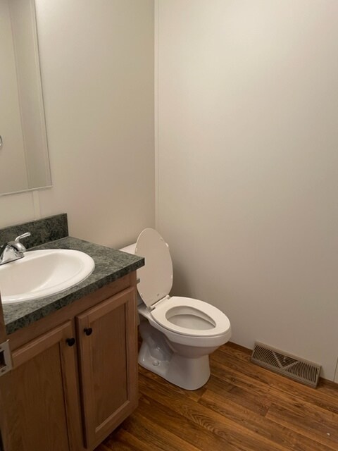 Building Photo - 17 Halfmoon Cir