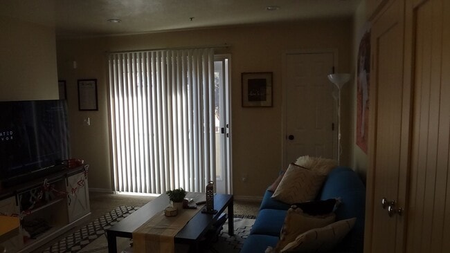 Foto del edificio - One Bedroom near Utah Valley Hospital, Pro...