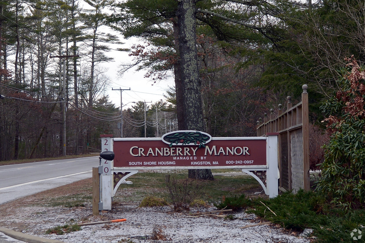 Foto del edificio - Cranberry Manor