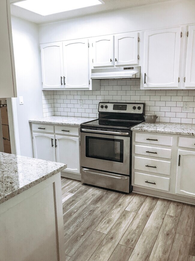 Foto del edificio - 300 Selkirk Trail