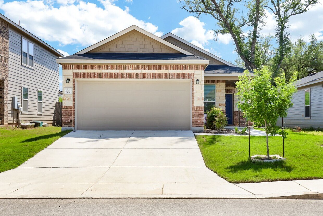 Single Story 3Bedroom Haven with Modern A... House Rental in San