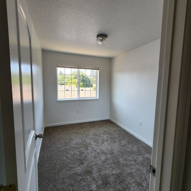 Foto del edificio - 449/451 N. Main Ave.