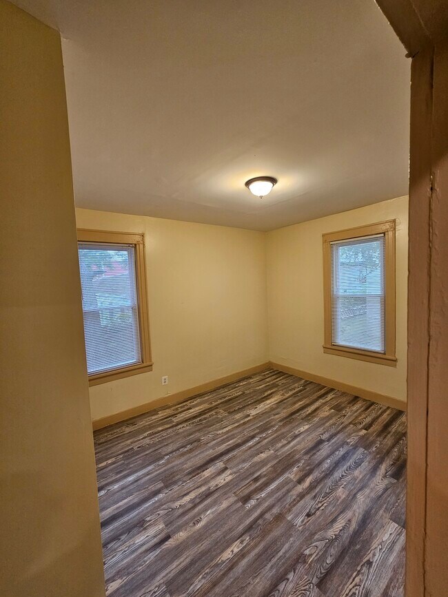 Foto del edificio - 457 E 22nd St
