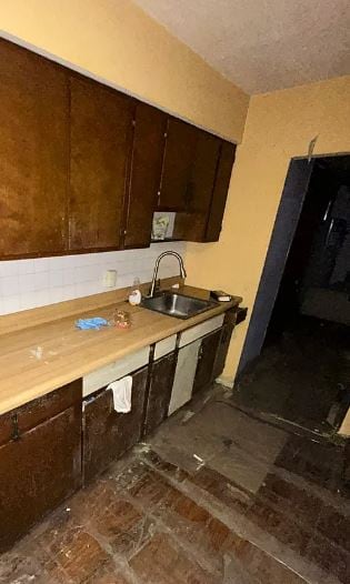 Building Photo - 10187 Imperial Dr