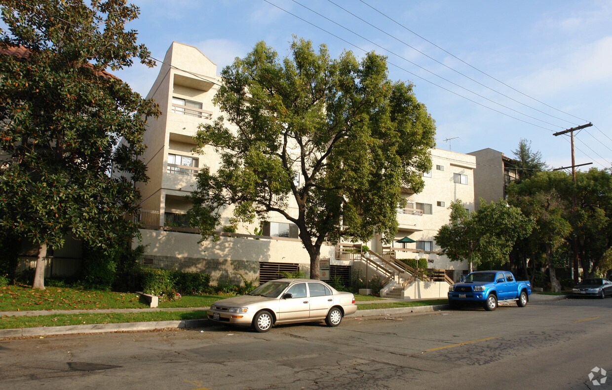 Foto del edificio - Galleria Pointe Apartments