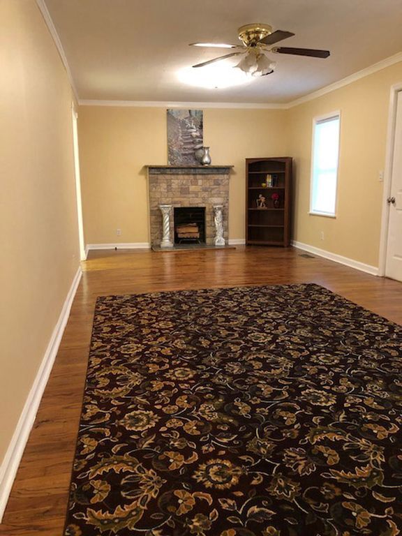 Foto del edificio - 2412 Huntsville St NW