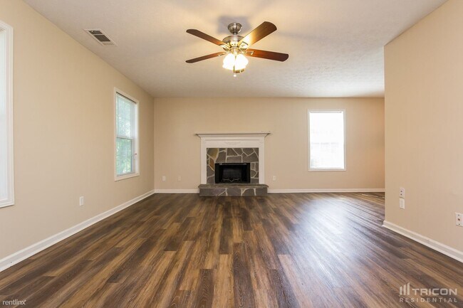 Building Photo - 201 Marcliff Ct
