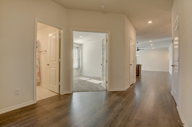 Building Photo - 3917 Atwood Dr