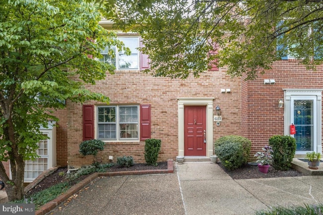 Building Photo - 651 N Armistead St