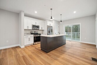 Interior Photo - Bayberry Commons- 3 Bedroom 2.5 Bath Townhomes with 2 Car Garage