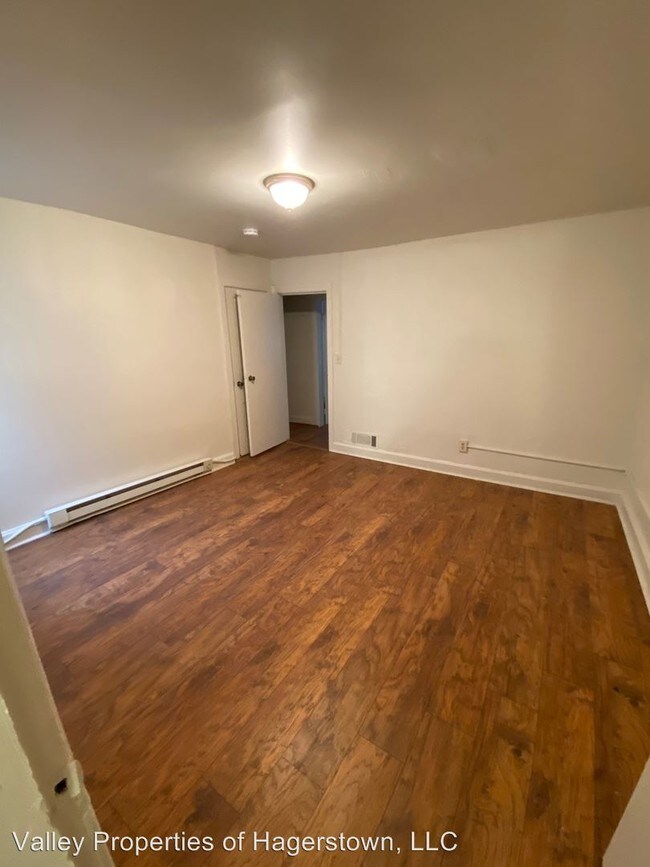 Foto del edificio - 319-323 S Locust St