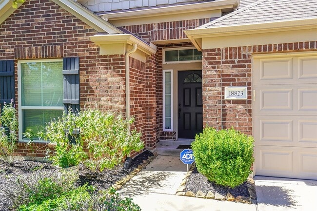 Foto del edificio - 18823 Elm Square Ct