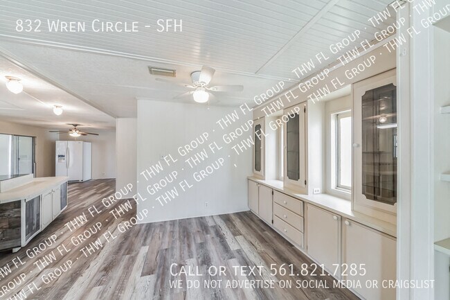 Building Photo - 832 Wren Cir